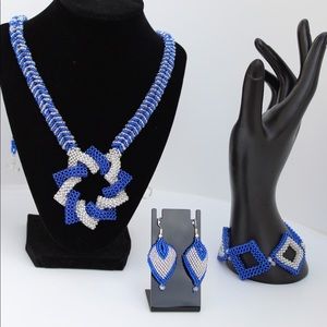 Handmade set of necklace, bracelet and earrings
